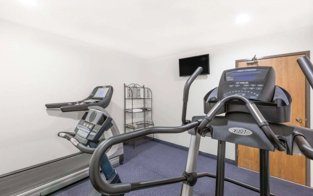 West point inn and suites