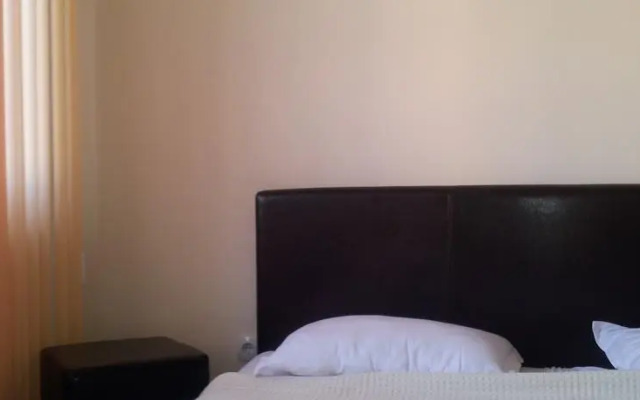 Sandanski Peak Guest Rooms