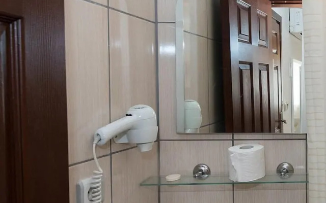 Safari Suit Hotel