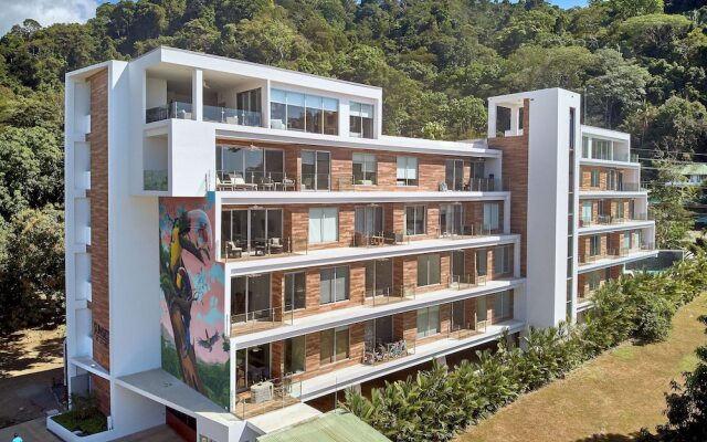 Sunset Blvd 9A - 3 Br Condo
