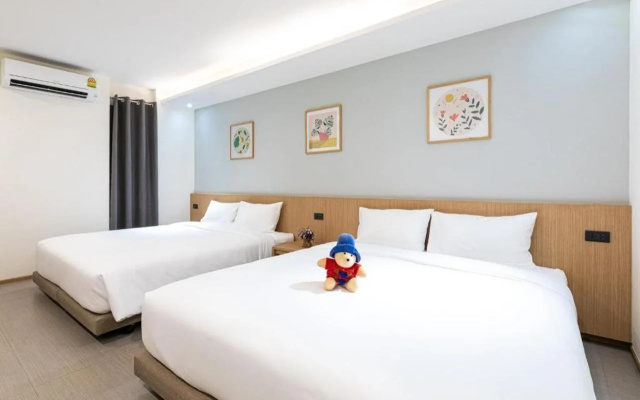 Cubic Bangna Hotel