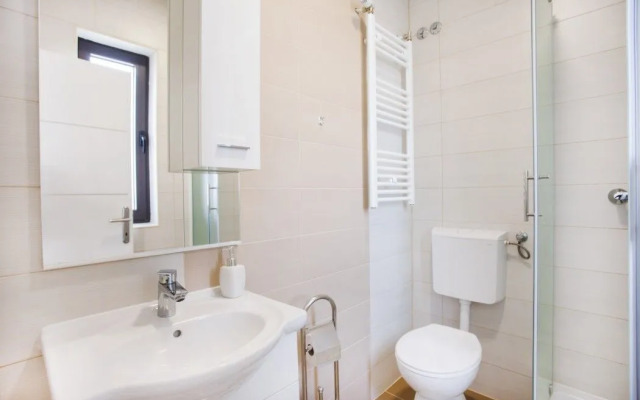 London Rooms Zagreb Airport
