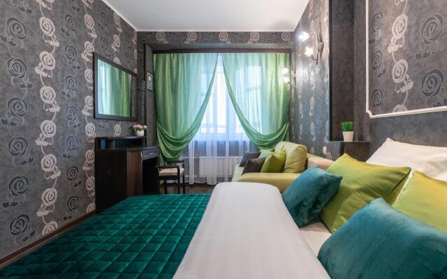 Пять звезд на улице Шахтёров