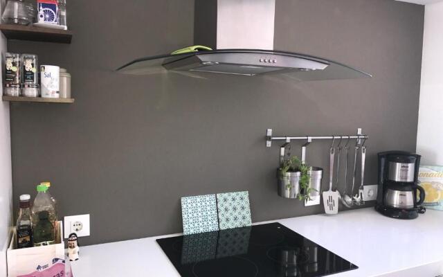 Sea front, design, Air Conditioning, heating, First floor, 4beds