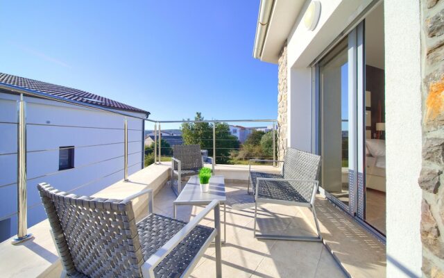 Awesome Home in Krk With Wifi and 2 Bedrooms