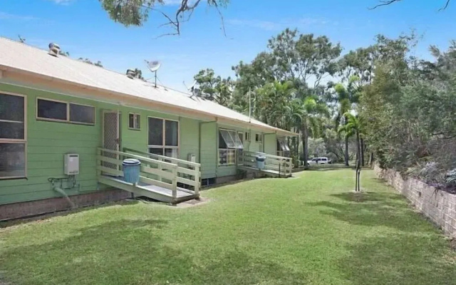 Orchid Beach Apartments