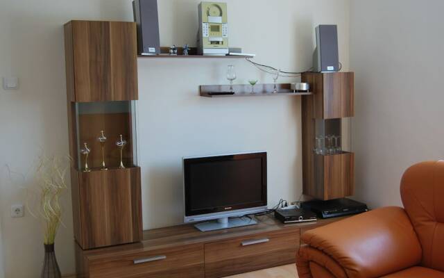 Modern Apartment in Bastorf with Terrace