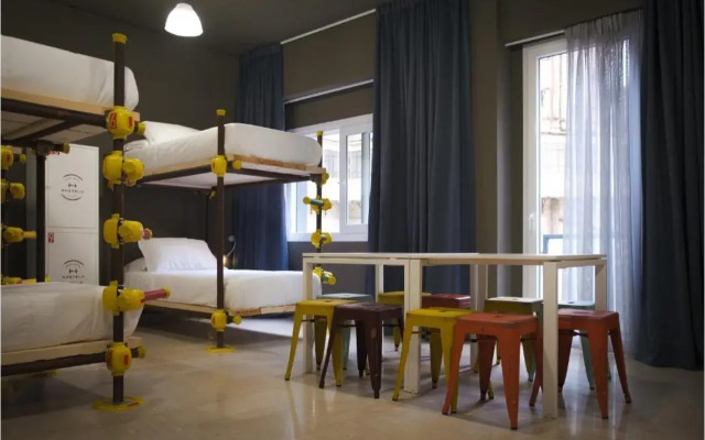 Hostelò Luxury Hostel