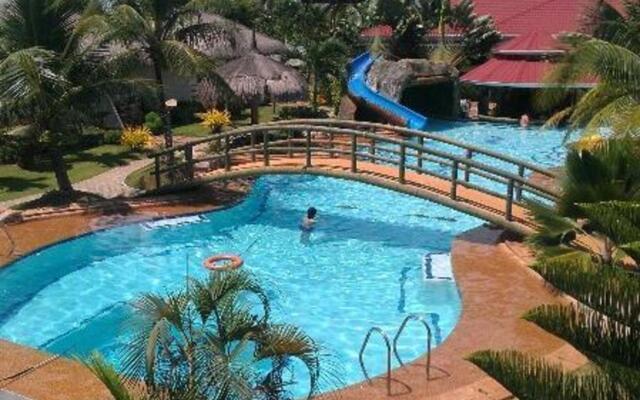 Bohol Wonderlagoon Resort