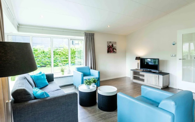 Chalet With Microwave, in Wetland