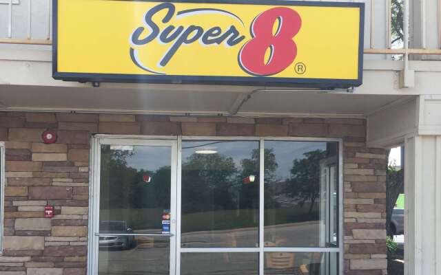 Super 8 by Wyndham Florence