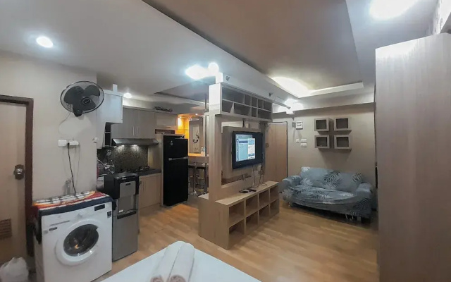 Simply Look Studio Apartment Gateway Ahmad Yani Cicadas
