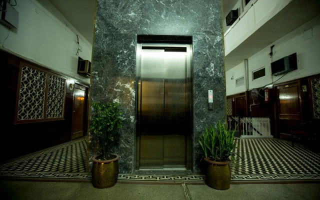 Hotel Deep