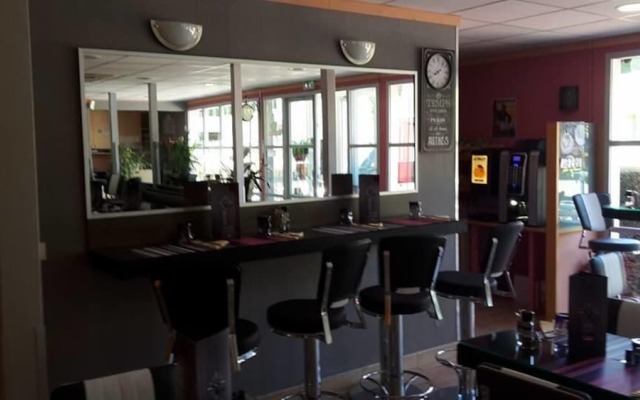 Fasthotel Grenoble Moirans