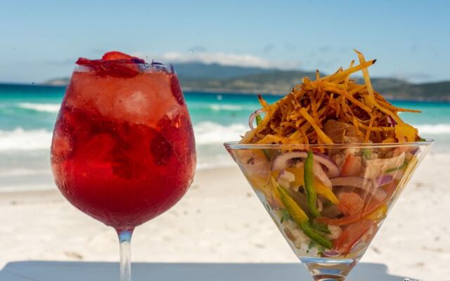 Pier Beach Club