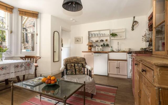 Hampstead Haven 1br Flat