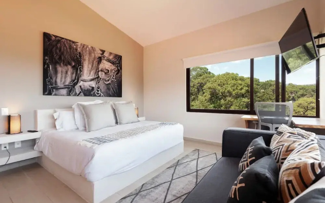 Villa Camila Unmatched Lake Views