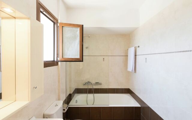 Villa in Rethimnon Crete With Private Pool