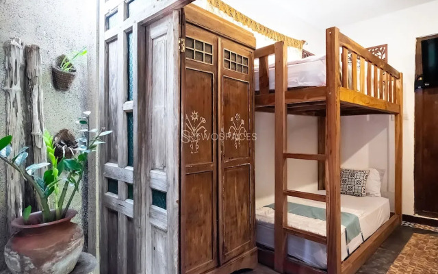 TwoSpaces Living at Kayu Beach Villa