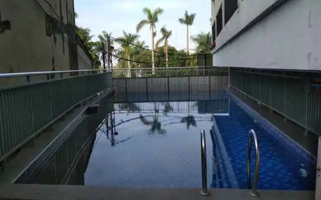 Studio at Beverly Dago Apartment near Sabuga By Travelio