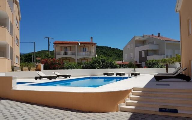 Apartments Orange