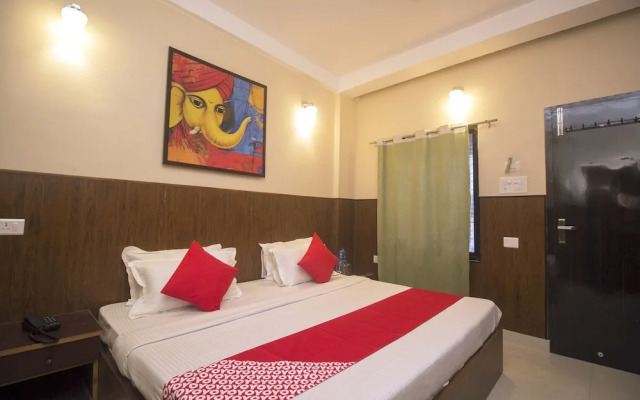 OYO 14512 Sambhunath Guest House