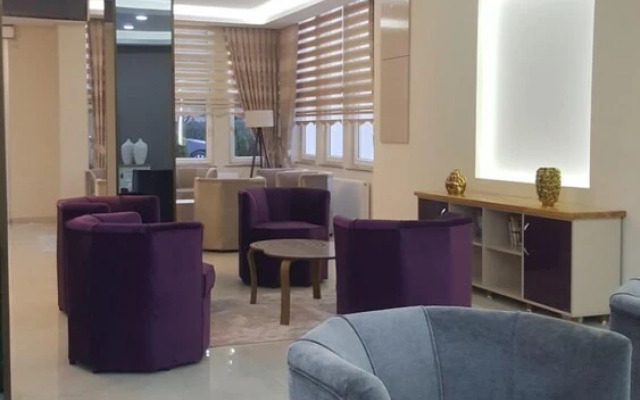 Engin Hotel