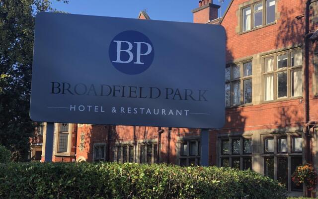 Broadfield Park Hotel