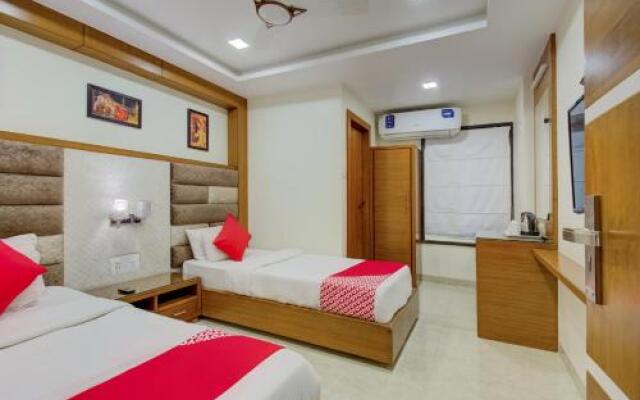 Oyo 29191 Hotel Devamrit