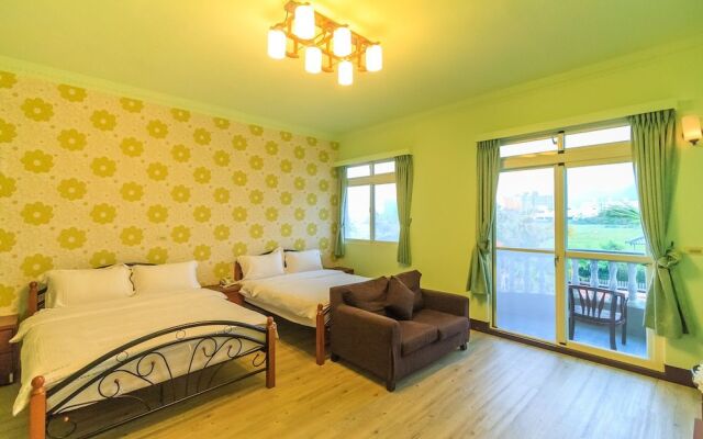 Starry Hotel