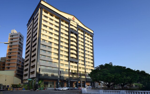 Aeris International Hotel