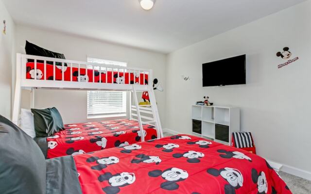 4bed 3Ba Champions Gate Pool Home