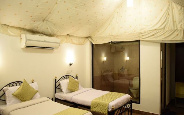 OYO 4353 Aravali Tent Resort