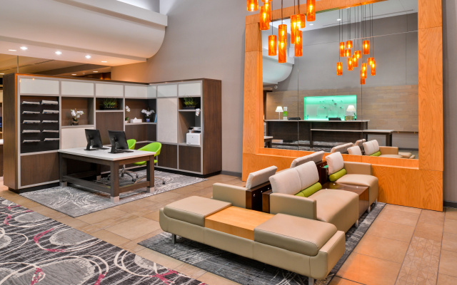 Holiday Inn Kansas City Airport by IHG