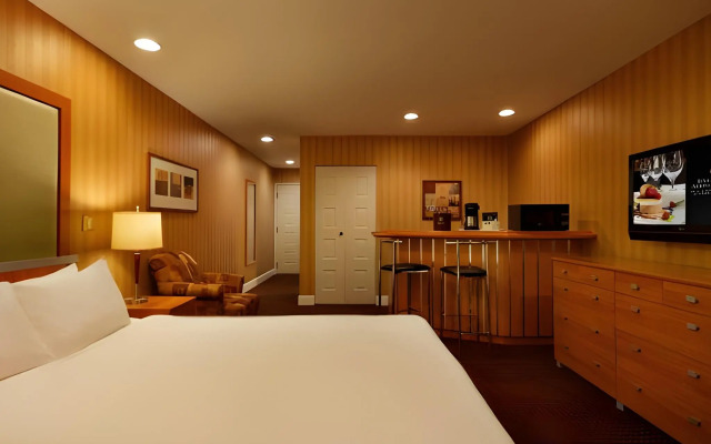 Executive Hotel Vancouver Airport