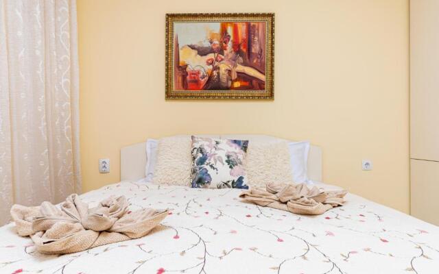 Beige and Purple - Two 1-BDR Apartments in Plovdiv