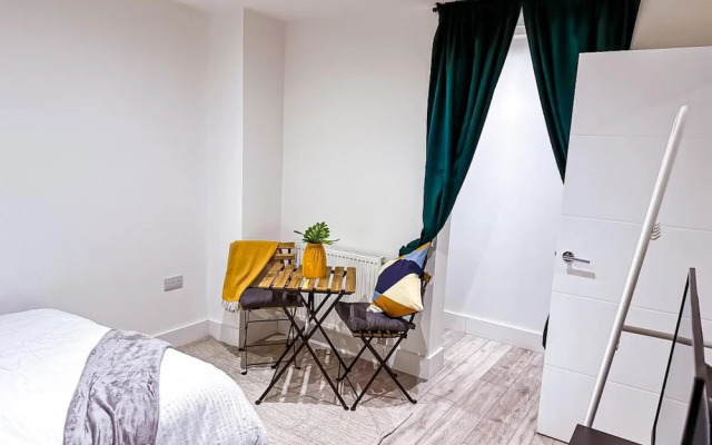 Maidstone-towncenter-wifi-2br-parking-cityviews