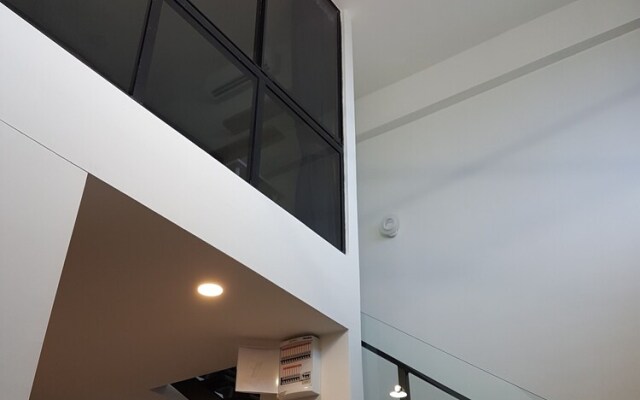 D'Latour Condo by LL