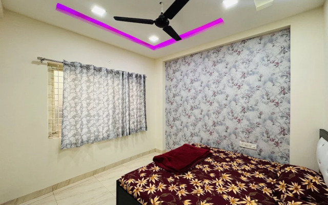 Home Escape 1bhk near Bombay Hospital