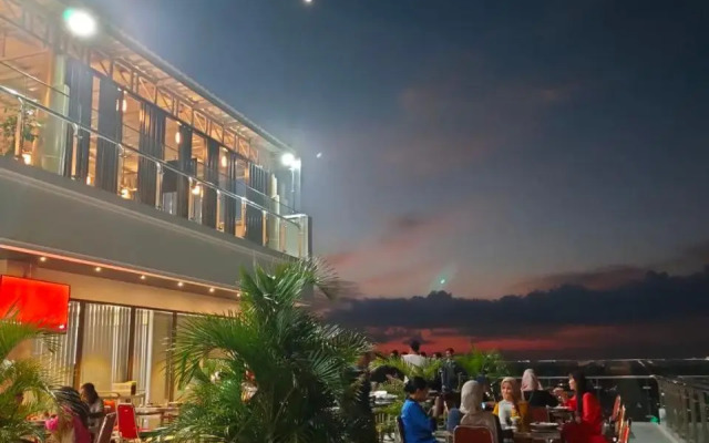 Hotel Harmony In Pontianak
