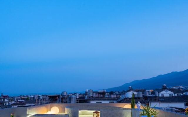 Dali Ancient City I-I Le-Ji Homestay