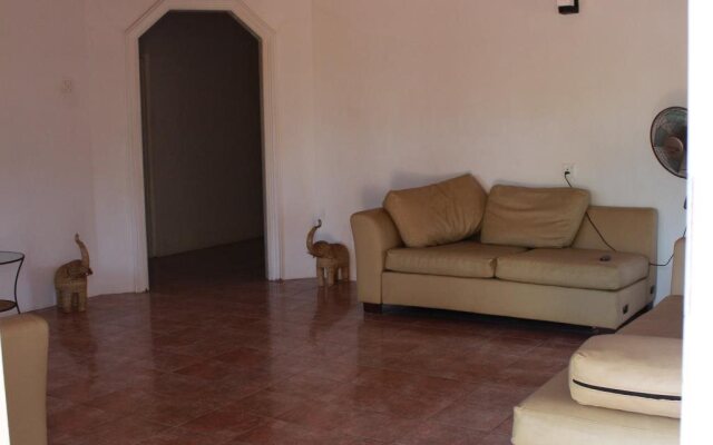 Traveller's Lodge