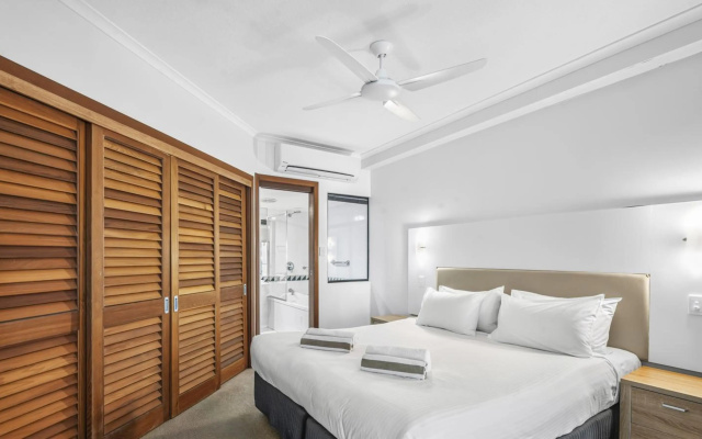 Silkari The Pavilions Port Douglas – Guest Rooms – Port Douglas