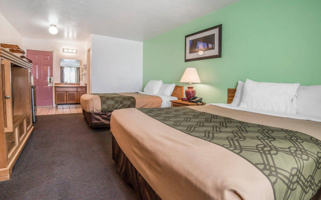 Ameri-Stay Inn & Suites