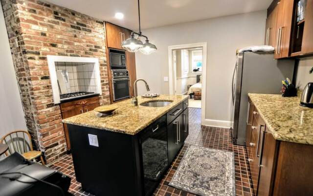807 East Capitol St. - 4 Br Home