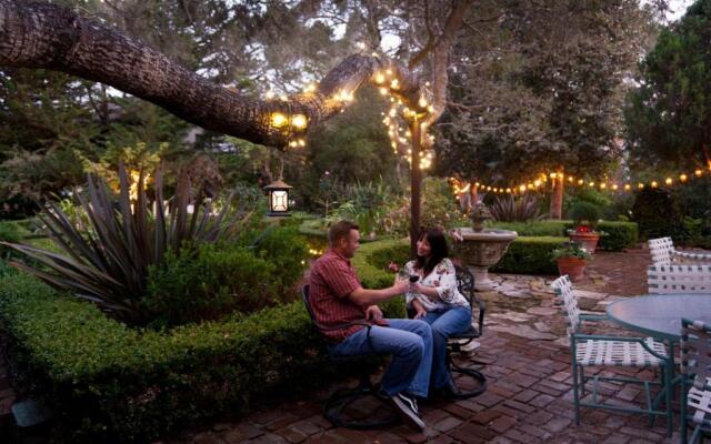Old Monterey Inn