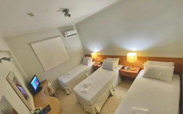 Hotel Canada
