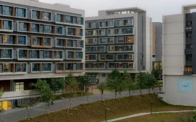 The Elms lnn(Zhuhai UIC )