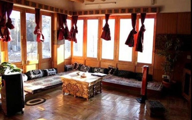 Hotel Dolma Residency