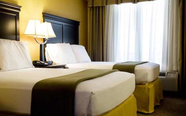 Holiday Inn Express Hotel & Suites DFW Airport South by IHG